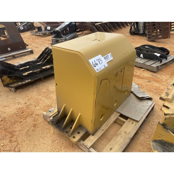 CAT D11 REAR COVER BOX
