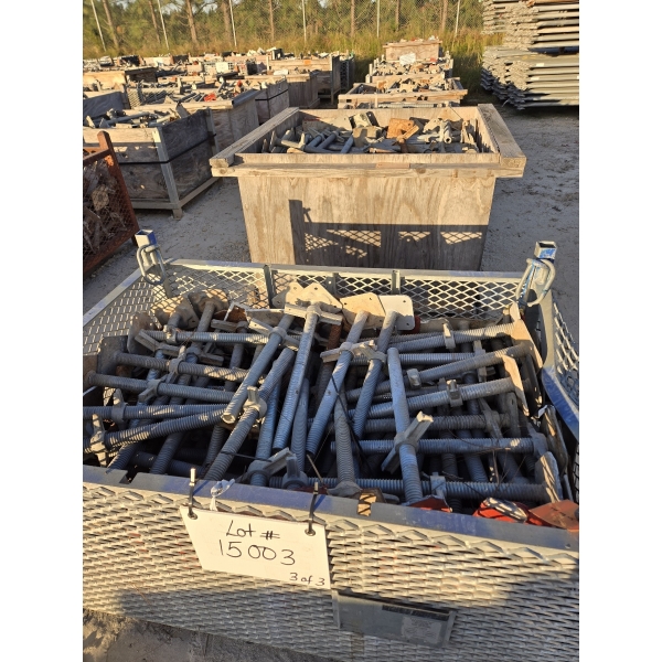 SYSTEM JACK/BASE PLATE Aerial Work Platform