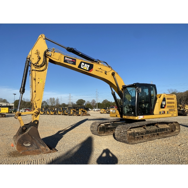 2019 CAT 320 Excavator