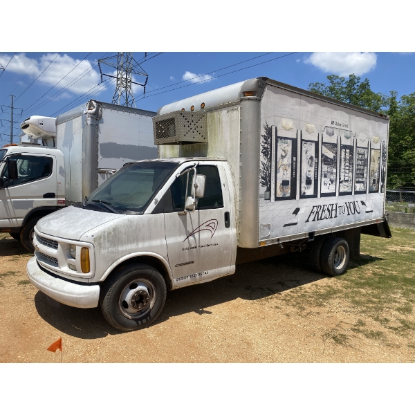 2006 CHEVROLET 3500 Box Truck
