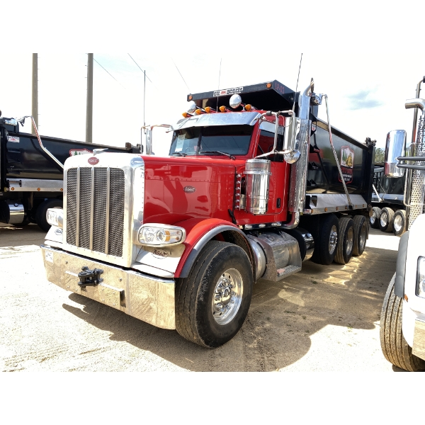 2023 PETERBILT 389 Dump Truck