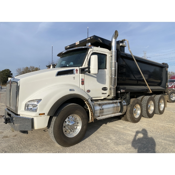 2025 KENWORTH T880 Dump Truck