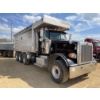 Image 4 : 2016 PETERBILT 367 Dump Truck