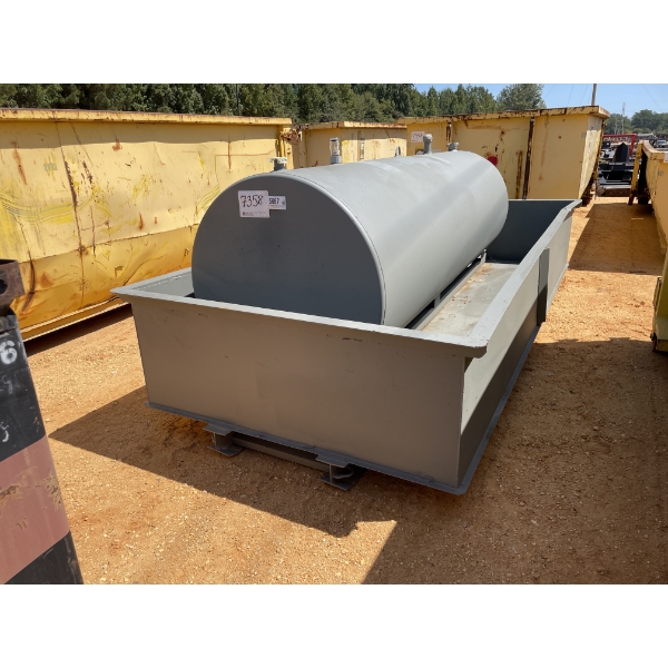 1500 GALLON Fuel Tank