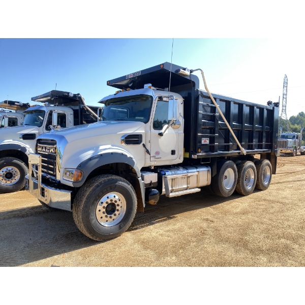 2025 MACK GR64F Dump Truck