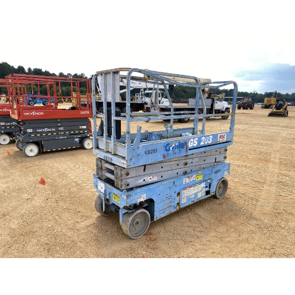 GENIE GS-2032 Scissor Lift