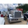 Image 4 : 2003 PETERBILT 379 Sleeper Truck
