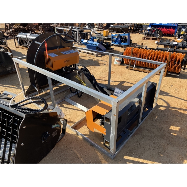 2025 LAND HONOR 68" ARTICULATING BRUSH CUTTER