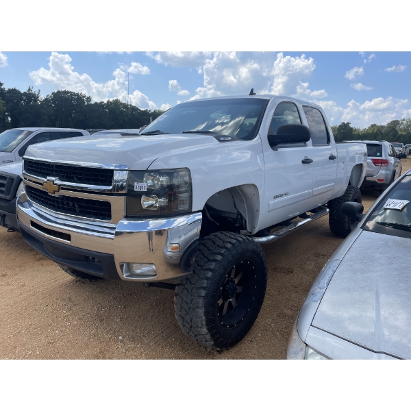 2007 CHEVROLET SILVERADO 2500 HD LT Pickup Truck