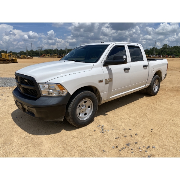 2022 RAM 1500 CLASSIC Pickup Truck
