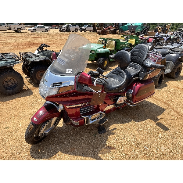 1997 HONDA GOLDWING 1500 Motorcycles