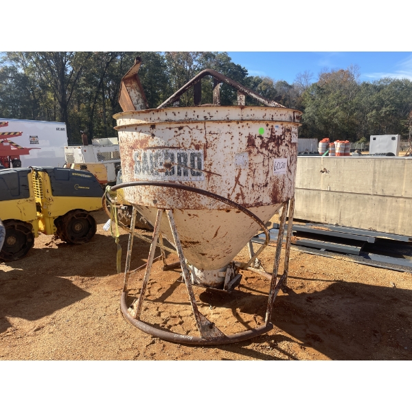 GAR BRO CONCRETE BUCKET