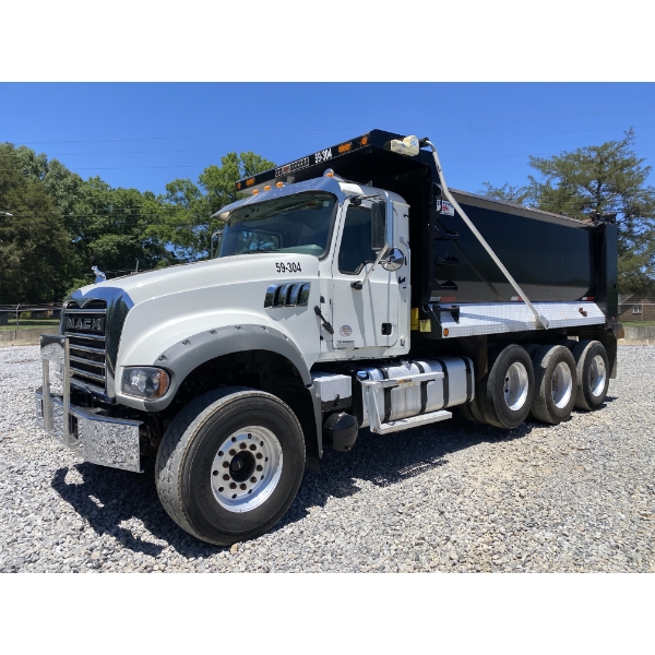 2021 MACK GR64F Dump Truck