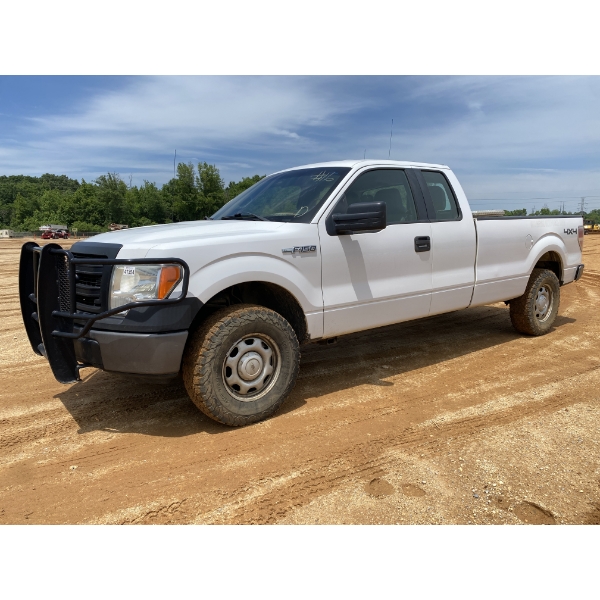 2013 FORD F150 XL Pickup Truck