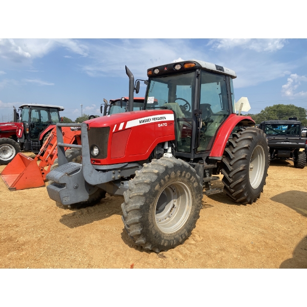 2013 MASSEY FERGUSON 5470 Farm Tractor