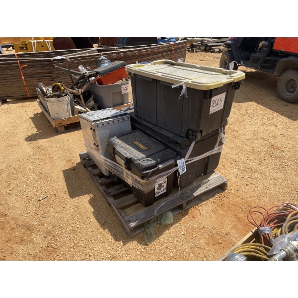 STORAGE CONTAINER