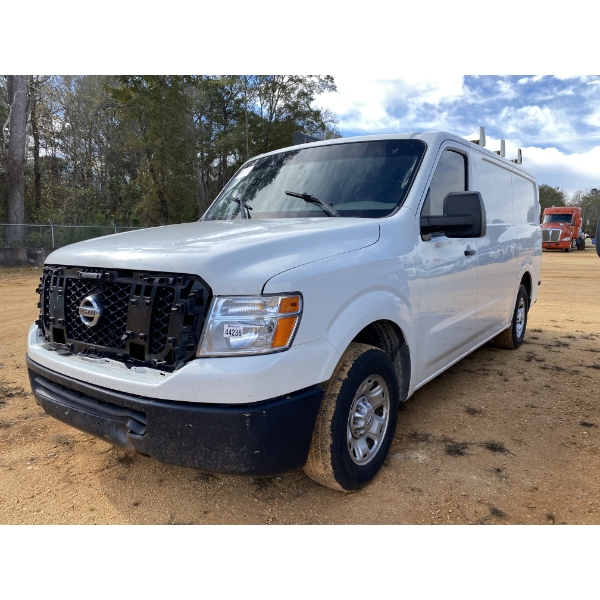 2018 NISSAN NV 2500 Cargo Van