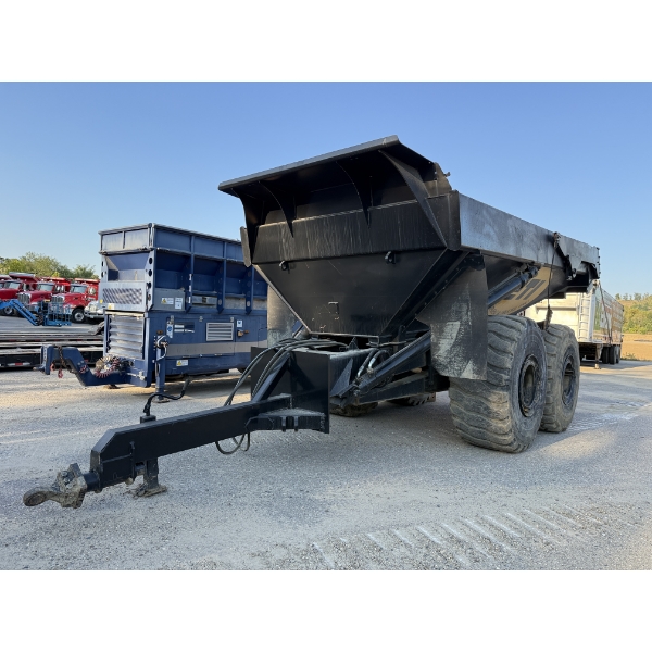 CAT  Dump Trailer