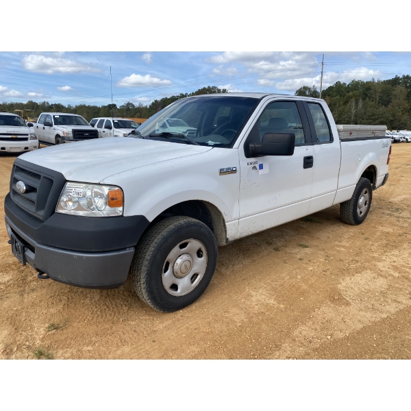 2006 FORD F150 XL Pickup Truck