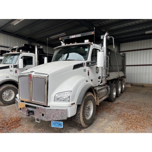 2026 KENWORTH T880 Dump Truck
