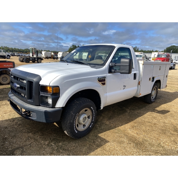 2009 FORD F250 XL Service / Mechanic Truck