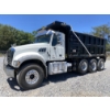 Image 1 : 2020 MACK GR84F Dump Truck