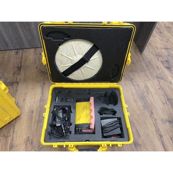 TRIMBLE GPS BASE STATION