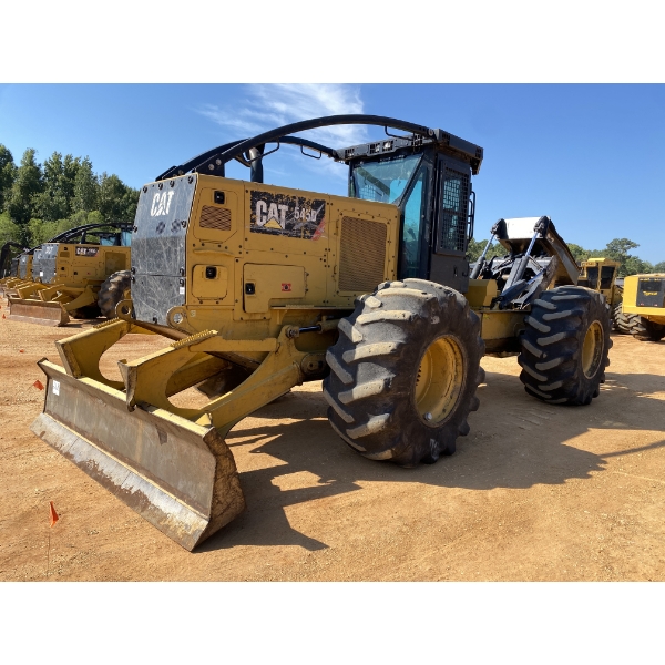2018 CAT 545D Skidder