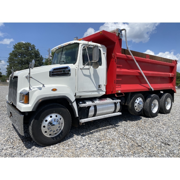 2014 WESTERN STAR 4700 SF Dump Truck