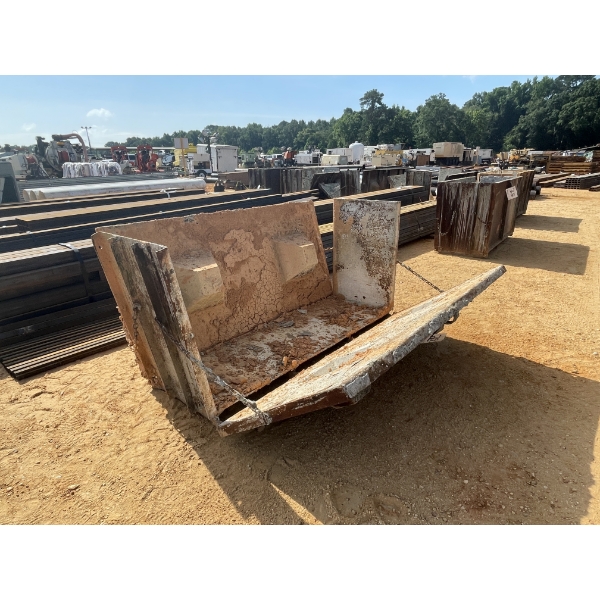 CONCRETE BLOCK MOLD