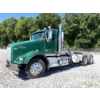 Image 1 : 2016 KENWORTH T800 Day Cab Truck