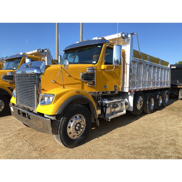 2020 FREIGHTLINER 122SD Dump Truck