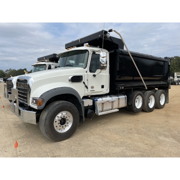 2025 MACK GR64F Dump Truck