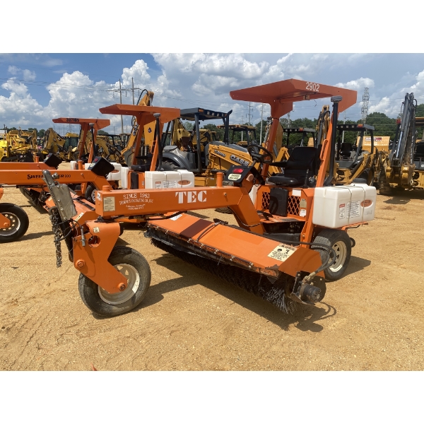 2017 LAY MOR SM300 Broom