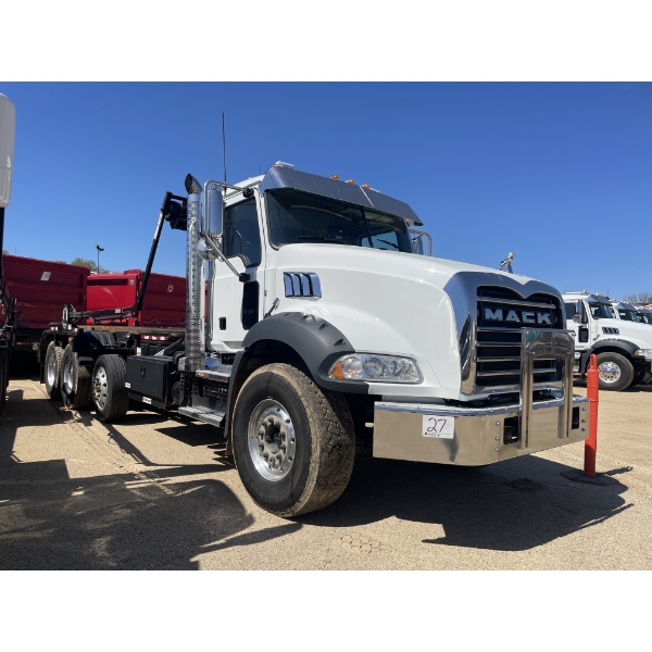 2024 MACK GR64B Roll Off Truck