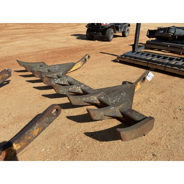 SOLESBEE 120" ROOT RAKE