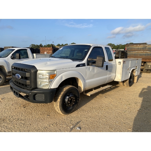 2011 FORD F350 XL Service / Mechanic Truck