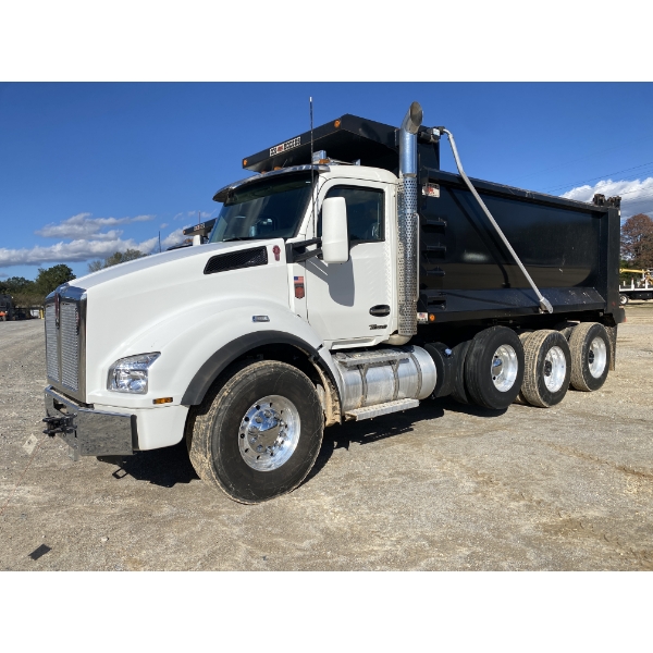 2023 KENWORTH T880 Dump Truck