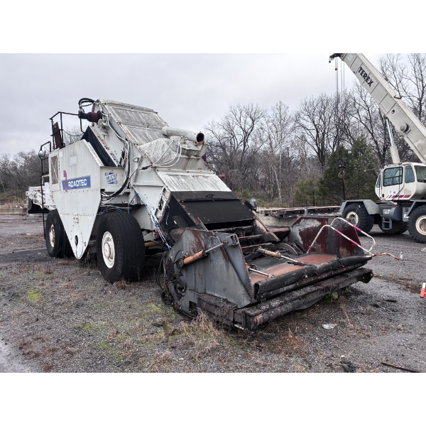 1999 ROADTEC SB2500B Asphalt Shuttle Buggie