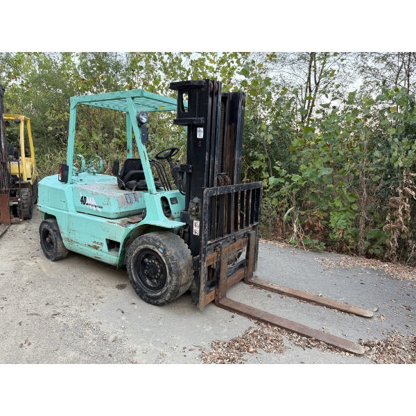 MITSUBISHI FG40 Forklift - Mast