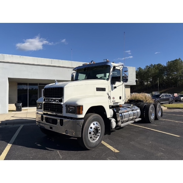 2026 MACK PI64T Day Cab Truck