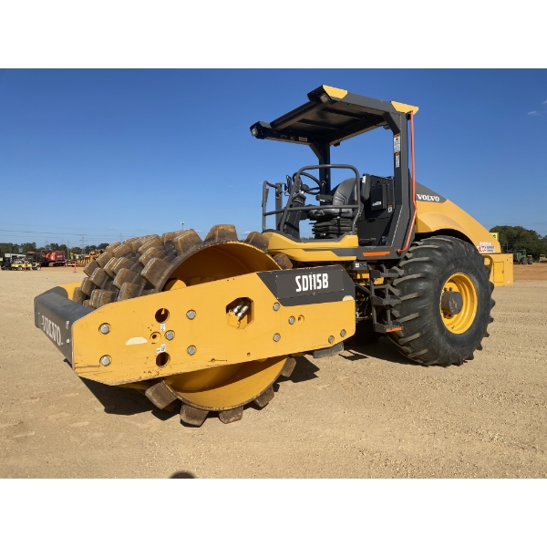 2020 VOLVO SD115B Roller