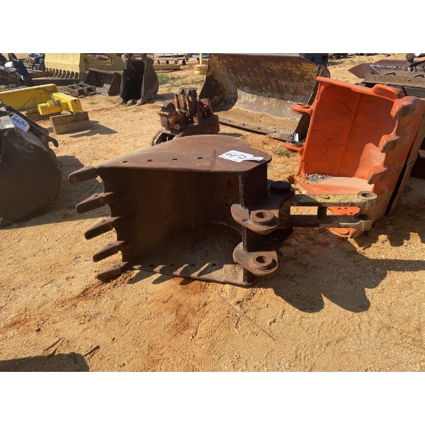 BUCKET, 34", fits excavator