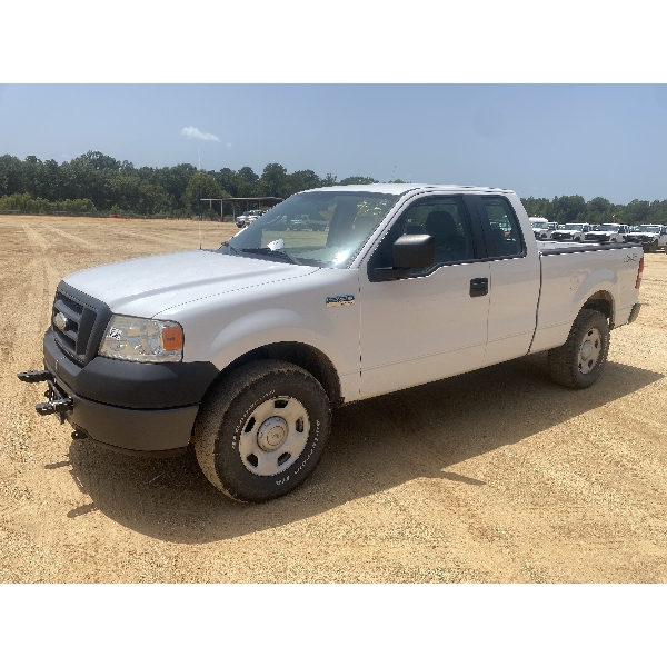 2008 FORD F150 XL Pickup Truck