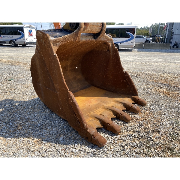 2023 HITACHI ZX890LCH-6 Excavator - J.M. Wood Auction Company, Inc.