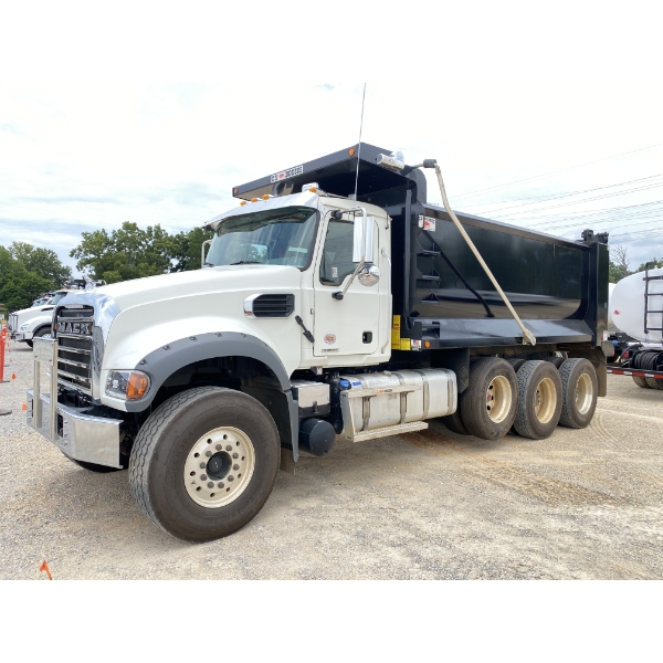 2026 MACK GR64F Dump Truck