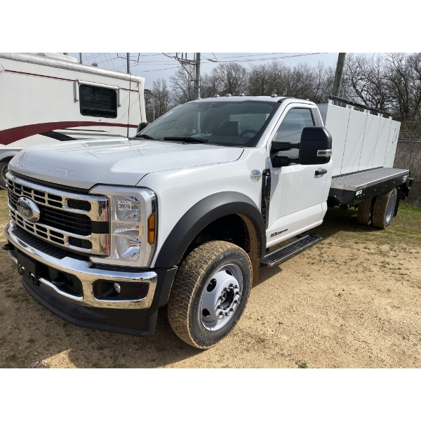2024 FORD F550 XL Gas / Fuel Truck