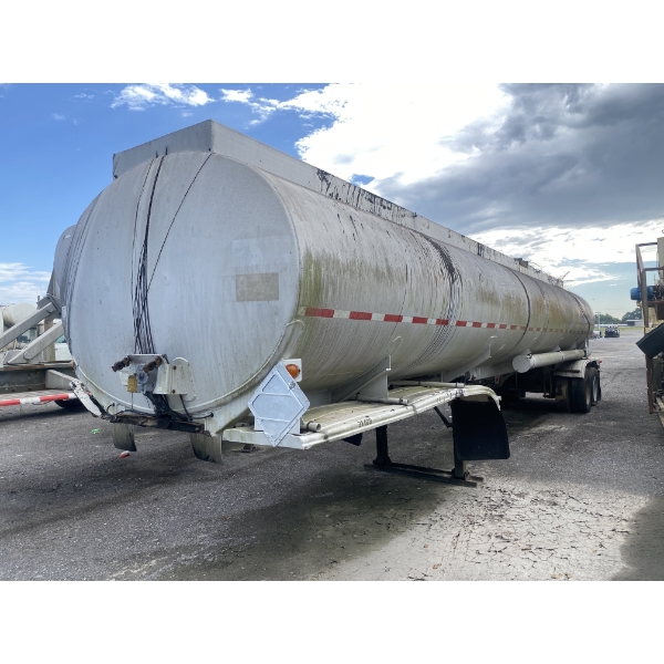 1979 FRUEHAUF 9200 Asphalt / Hot Oil Trailer