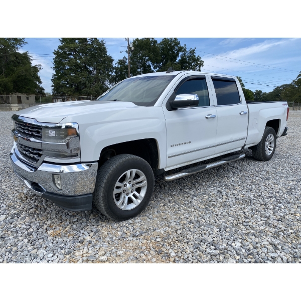 2016 CHEVROLET SILVERADO LTZ Pickup Truck