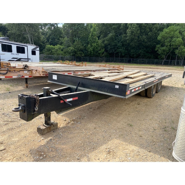 2005   Tilt Bed Trailer